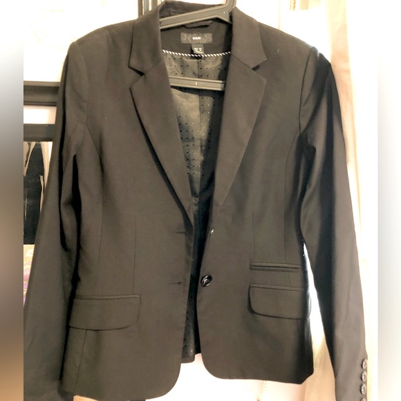 Black suit jacket - Picture 1 of 3